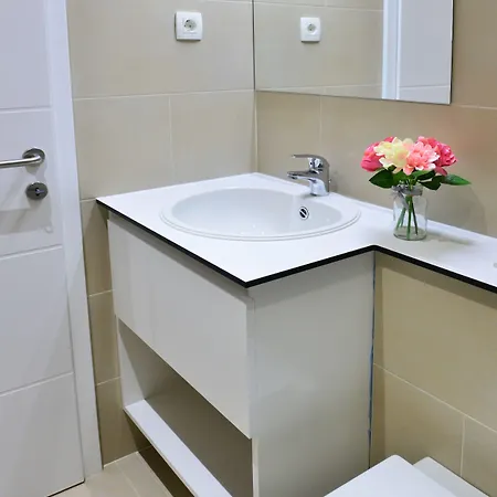 Apartamento 3 Flowers On Rokova St-5 Min To Old Town