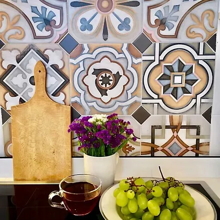 3 Flowers On Rokova St-5 Min To Old Town Apartamento Split