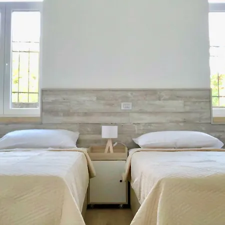 3 Flowers On Rokova St-5 Min To Old Town Spalato